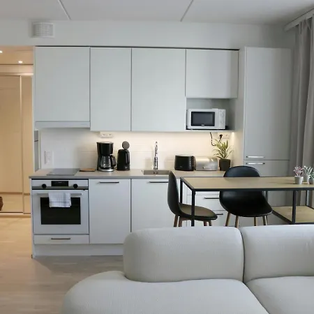 Huoneisto Modern For 2 In